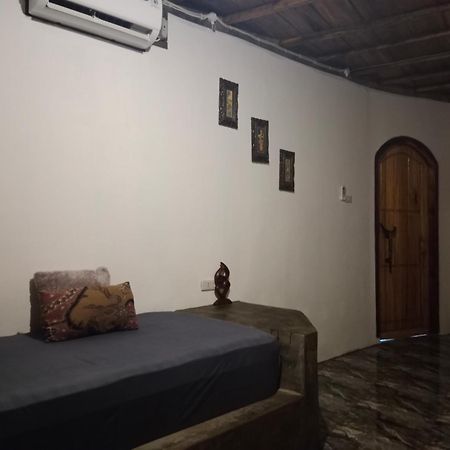 Rumah Nalu Surf Camp Krui Екстериор снимка
