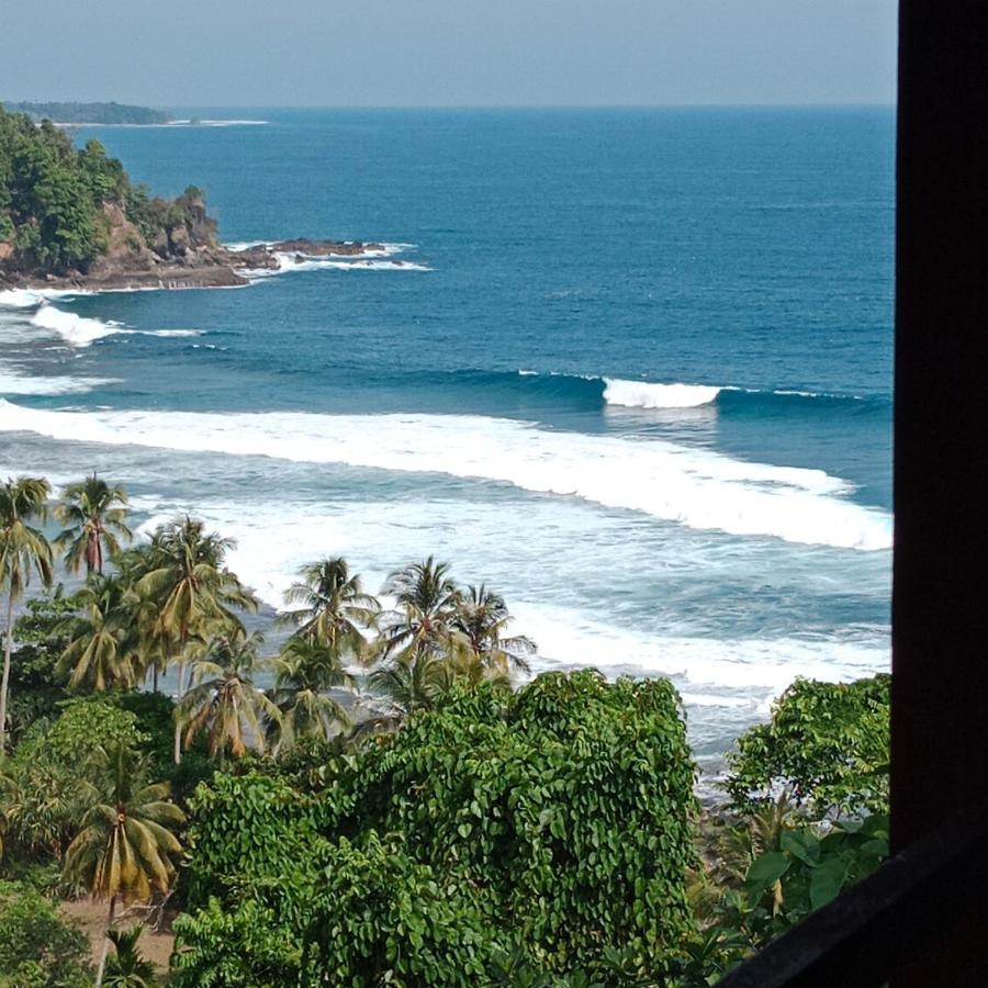 Rumah Nalu Surf Camp Krui Екстериор снимка
