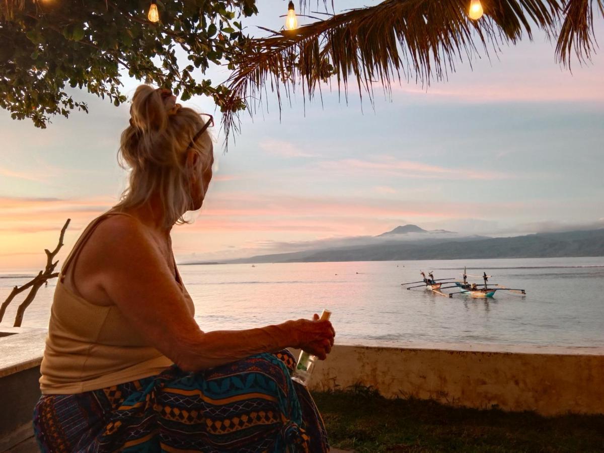 Rumah Nalu Surf Camp Krui Екстериор снимка